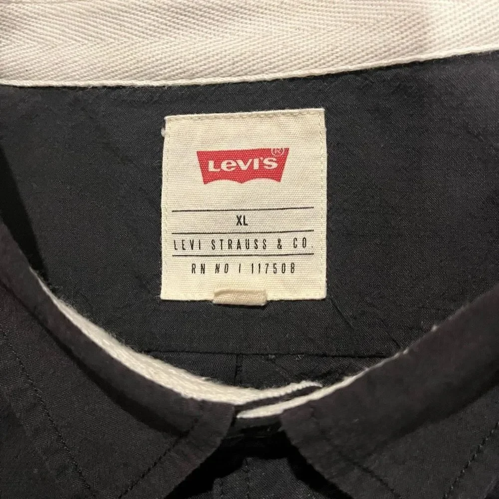 Levi’s Dark Gray Dress Button Up Down Shirt Men’s XL